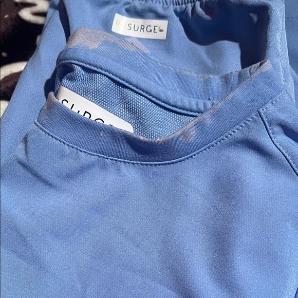 Scrub Set - Picture 4 of 4